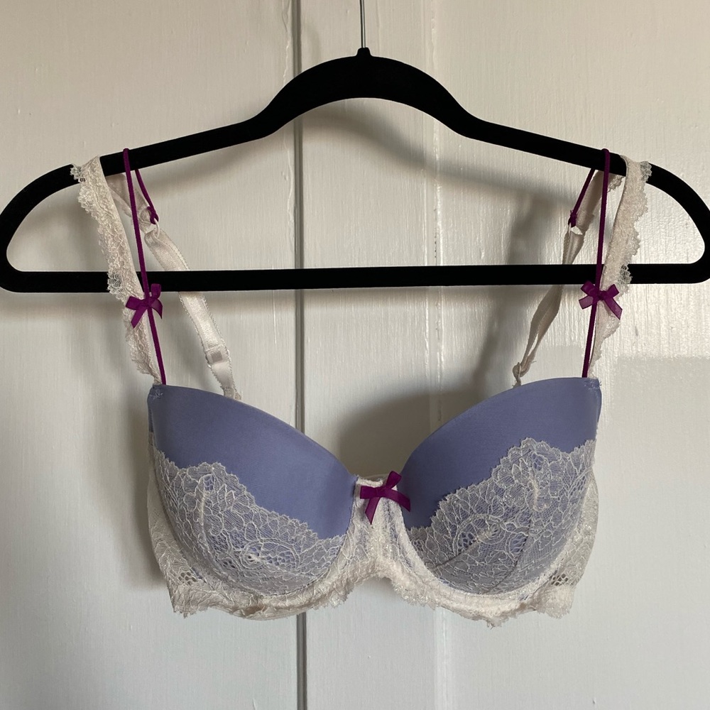 VS very sexy lace bra